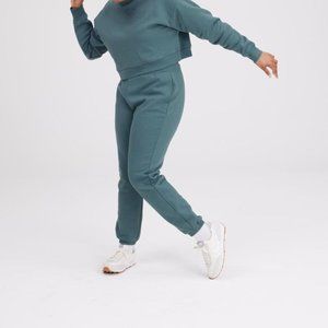 NWT Medium GFC Lagoon Jogger